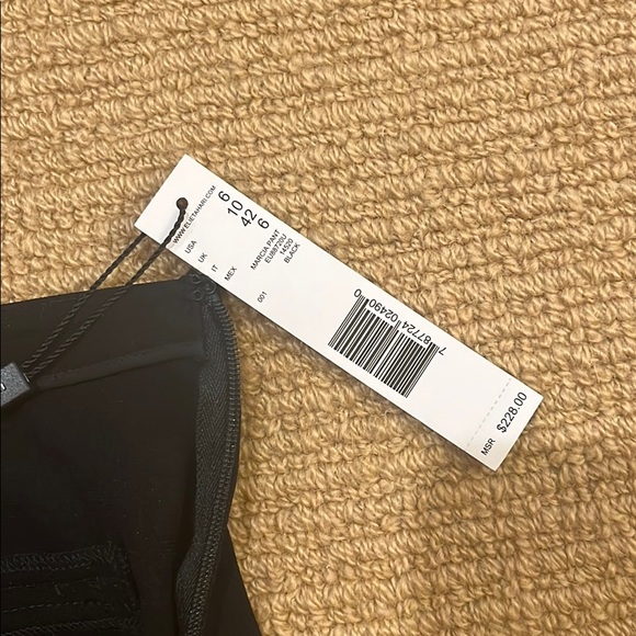 New with tags Ellie Tahari black pants - Picture 2 of 3